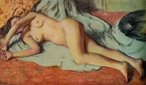 Sunbathing Prints: Baigneuse allongée sur le sol, c1885. Artist: Edgar Degas