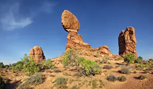 Ecological Conservation Prints: Balanced Rock rock formation, Arches-Nationalpark, near Moab, Utah, United States