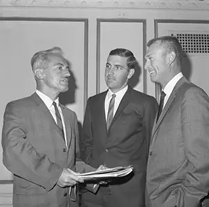 Ball Players Meet with Major League Owners