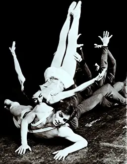 Ballerina Prints: Ballet Dancers Rehearsing