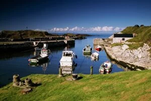 Images Dated 12th April 2016: Ballintoy Harbour, Co Antrim, Ireland