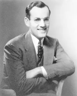 Bandleader Prints: Band Leader Glenn Miller