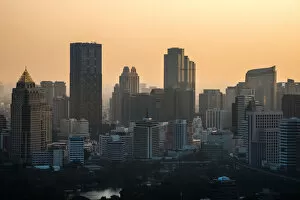 Images Dated 6th February 2015: Bangkok cityscape