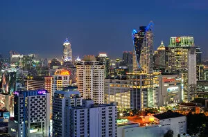 Images Dated 6th March 2012: Bangkok skyline