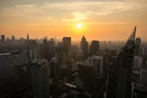 Images Dated 6th February 2015: Bangkok sunset