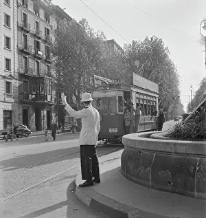Huty25363 Prints: Barcelona Street Car