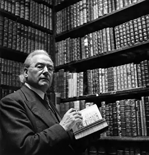 Specs Prints: Barnum Of Books