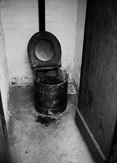 M Wat Sani Prints: Basic Bathroom