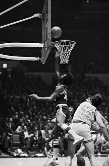 Kareem Abdul-Jabbar Prints: Basketball Action with the Knicks and Bucks