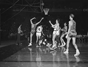 Basketball Knicks vs Philadelphia