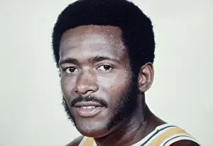 Huty32274 Prints: Basketball Player Jim Price