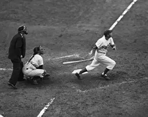Batter, Ump & Ref Watch Ball Rise In Air