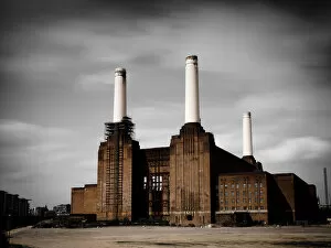 Images Dated 25th April 2013: Battersea Power