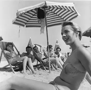 Deckchair Prints: Beach Bikini
