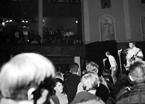 Beach Boys Performing
