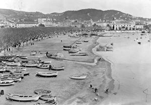 Tourist Resort Gallery: Beach At Cannes