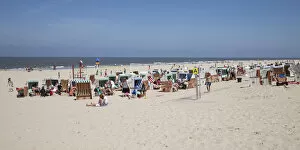 Images Dated 30th May 2014: Beach chairs on the sand beach, Baltrum, East Frisian Islands, East Frisia, Lower Saxony, Germany