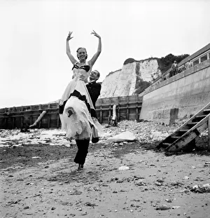 Exuberance Prints: Beach Dance