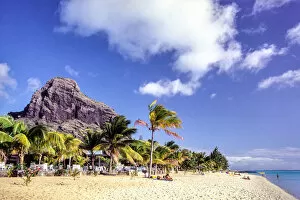 Images Dated 16th May 2016: Beach at Le Morne Brabant
