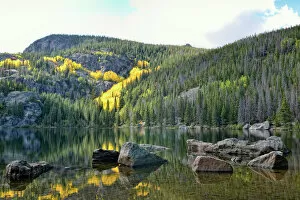 Bank Collection: Bear Lake, Rocky Mountain National Park, Colorado, USA