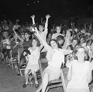 Beatles Fans Cheering