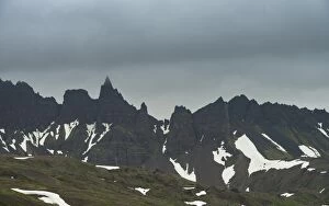 Images Dated 18th June 2014: a beautiful mountain shape in Iceland