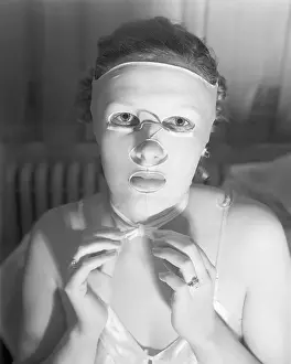 Facial Prints: Beauty Mask