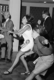 Pageant Prints: Beauty Pageant Contestants Dancing