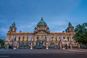 Images Dated 15th June 2017: Belfast City Hall