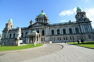Images Dated 24th June 2016: Belfast City Hall