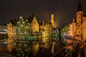 Images Dated 26th November 2013: Belfry and Rozenhoedkaai, Bruges (Brugge) Belgium