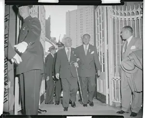 Vincent R Prints: Ben Gurion Arriving at City Hall