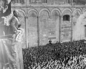 Benito Musulini Addressing Crowd