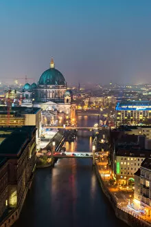 Images Dated 11th February 2017: Berlin Cathedral Church beside Spree River