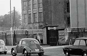 Huty24041 Prints: Berlin Wall