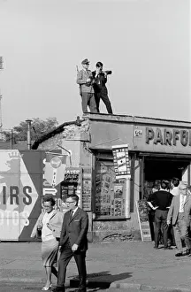 Huty24041 Prints: Berlin Wall Souvenirs