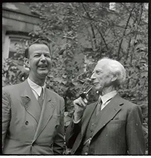 Bertrand Arthur William Russell Smoking Pipe
