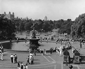 Diry 15926 Prints: Bethesda Fountain