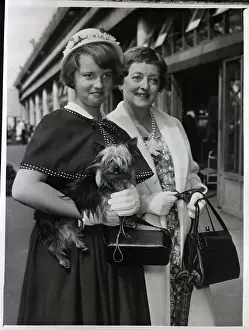 Hyman Prints: Bette Davis And Daughter Barbara Holding Dog