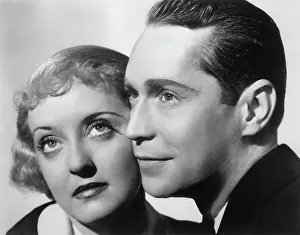 Bette Davis and Franchot Tone in Dangerous