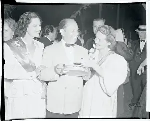 Bette Davis with Kay Francis and Mike Levy