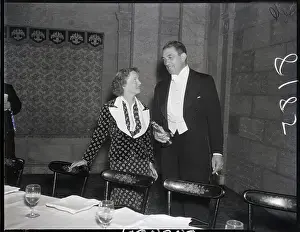 Bette Davis And Vic Mclaglen Standing