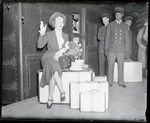 Bette Davis Waving