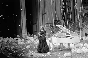 Retire Prints: Beverly Sills at Final Curtain Call