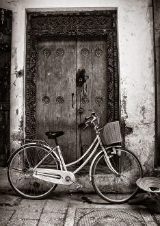 Images Dated 12th January 2010: Bicycle and Doorway