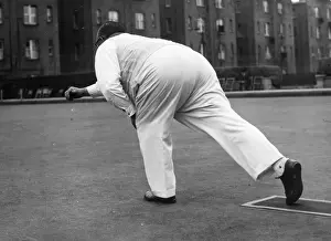 Bowling Prints: Big Bowler