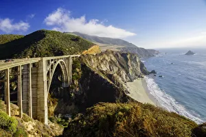 Images Dated 21st October 2018: Big Sur, California Golden Coast