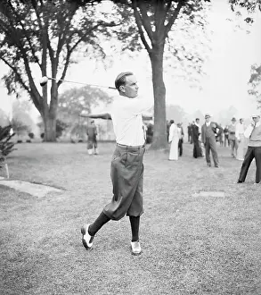 Mamaroneck Prints: Billie Burke Playing Golf