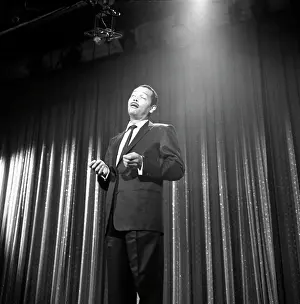 Acr07160becks Prints: Billy Eckstine Performing