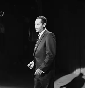 Acr07160becks Prints: Billy Eckstine Performing